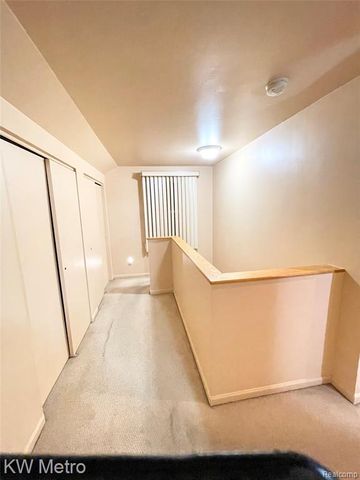 9979 Berwyn, Redford, MI 48239