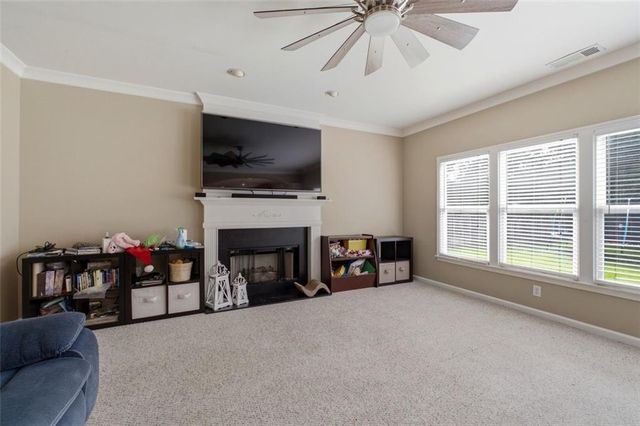 4341 Nesbin Drive NE, Kennesaw, GA 30144