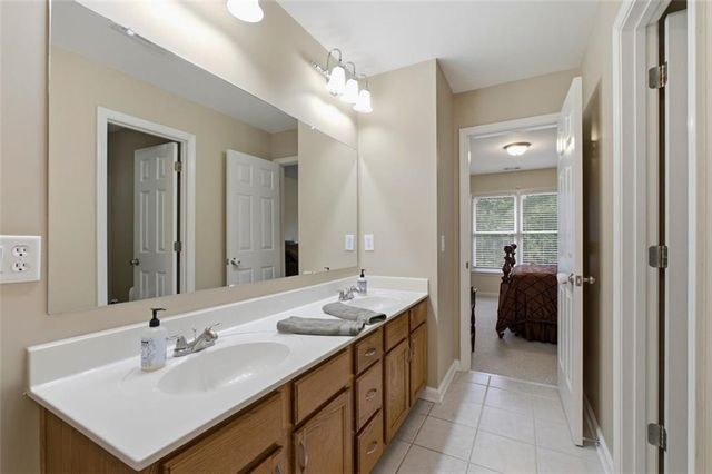 4341 Nesbin Drive NE, Kennesaw, GA 30144
