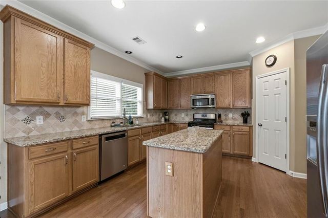 4341 Nesbin Drive NE, Kennesaw, GA 30144