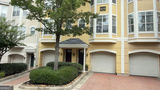 375 Highland Avenue NE 404, Atlanta, GA 30312