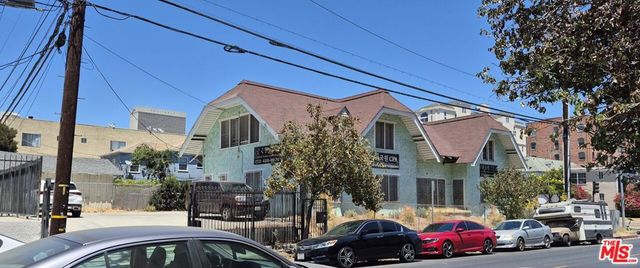 869 Irolo Street, Los Angeles, CA 90005