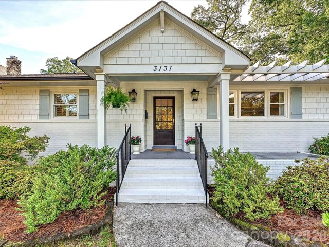 3131 Pinehurst Place, Charlotte, NC 28209