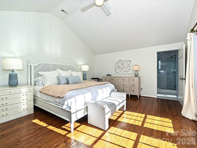 3131 Pinehurst Place, Charlotte, NC 28209