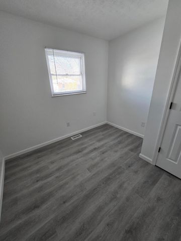 2626 Diane Place, Columbus, OH 43207