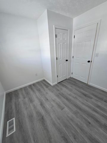 2626 Diane Place, Columbus, OH 43207