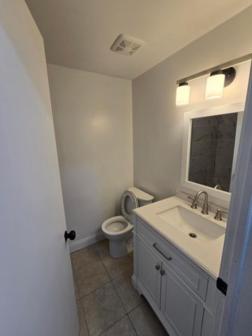 2626 Diane Place, Columbus, OH 43207