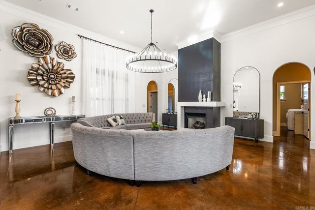 335 Vintage Cove, Conway, AR 72034