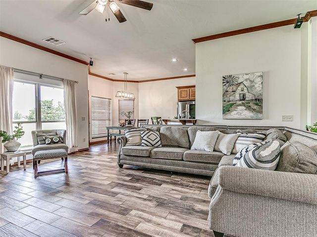 18900 Pawnee Creek Road, Cashion, OK 73016