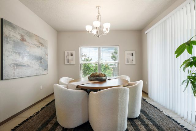 8700 Desert Finch Lane, Albuquerque, NM 87122