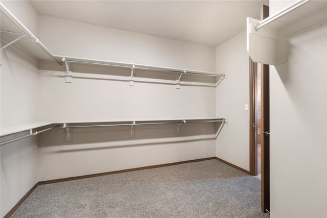 8700 Desert Finch Lane, Albuquerque, NM 87122