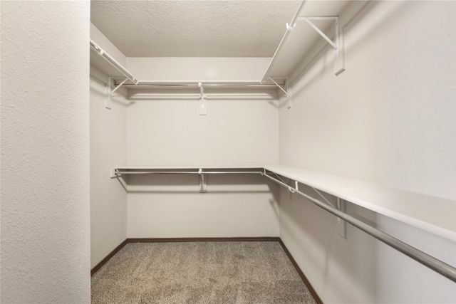 8700 Desert Finch Lane, Albuquerque, NM 87122