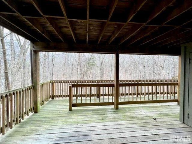 9052 S Pointe Ridge Lane, Bloomington, IN 47401