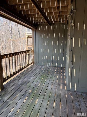 9052 S Pointe Ridge Lane, Bloomington, IN 47401