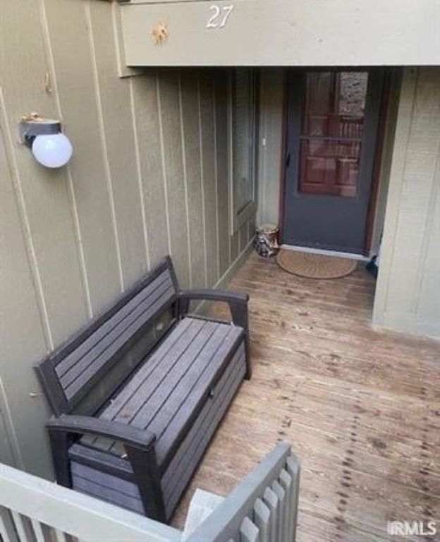 9052 S Pointe Ridge Lane, Bloomington, IN 47401