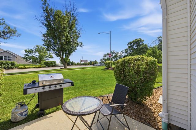 11139 RAVENGATE Court, Orland Park, IL 60467