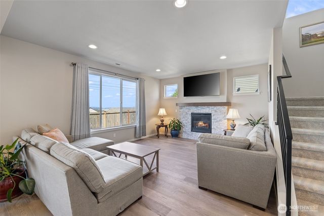 1406 82nd Street SE, Lake Stevens, WA 98258