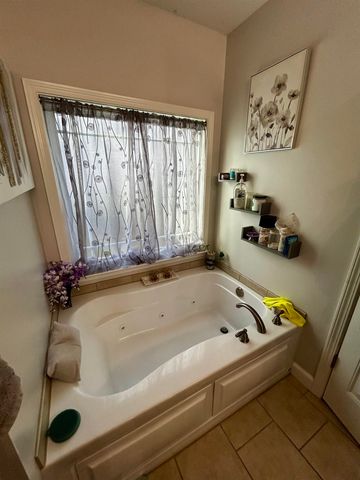 1122 Merlot Court, Moore, SC 29369