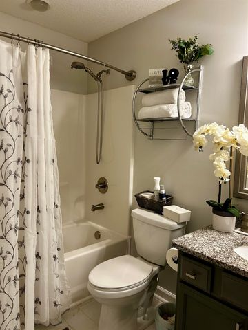 1122 Merlot Court, Moore, SC 29369