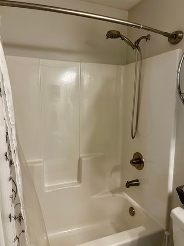 1122 Merlot Court, Moore, SC 29369