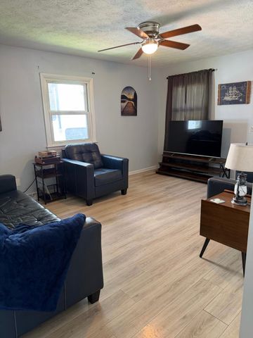 182 W Erskine Drive, Danville, KY 40422