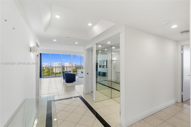 20281 E Country Club Dr 2101, Aventura, FL 33180