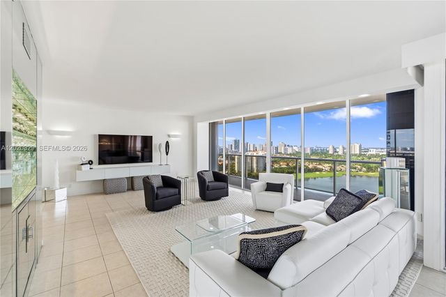 20281 E Country Club Dr 2101, Aventura, FL 33180