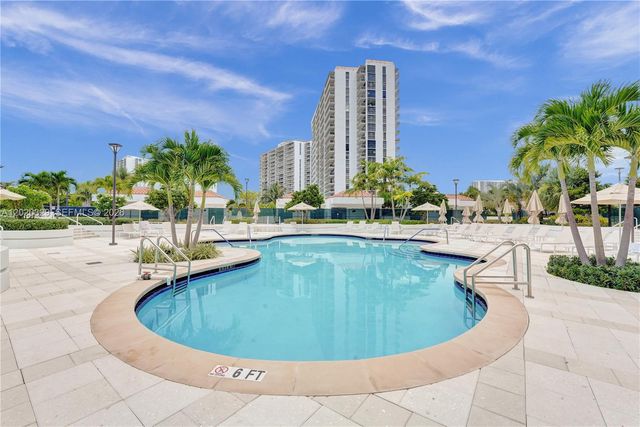 20281 E Country Club Dr 2101, Aventura, FL 33180
