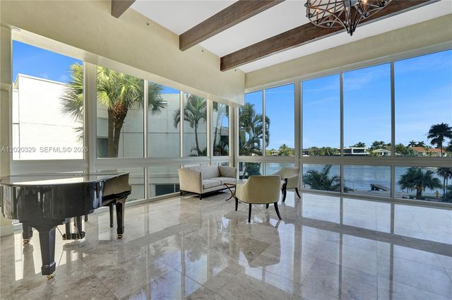 20281 E Country Club Dr 2101, Aventura, FL 33180