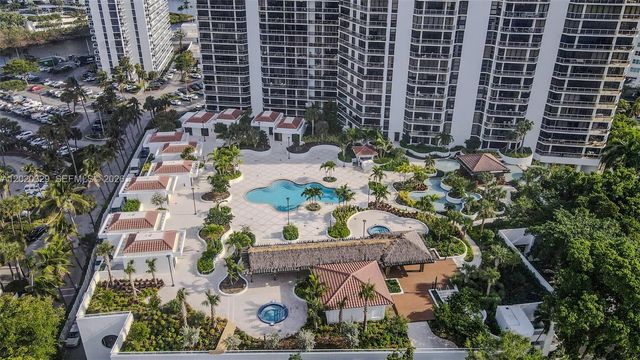 20281 E Country Club Dr 2101, Aventura, FL 33180
