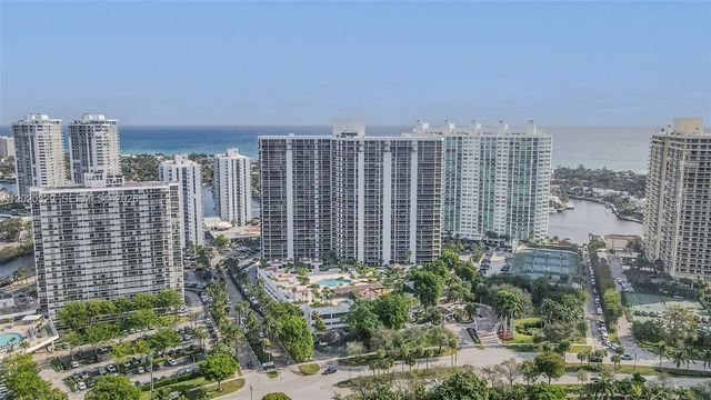 20281 E Country Club Dr 2101, Aventura, FL 33180