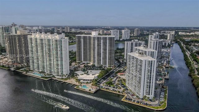 20281 E Country Club Dr 2101, Aventura, FL 33180