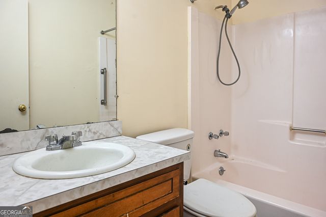 1237 Firestone Drive, Albany, GA 31707