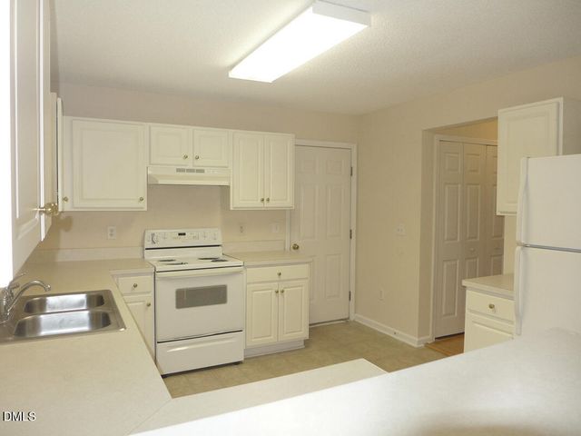4803 Tapestry Terrace, Durham, NC 27713
