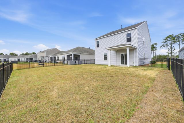 3749 Bells Lake Circle, Longs, SC 29568