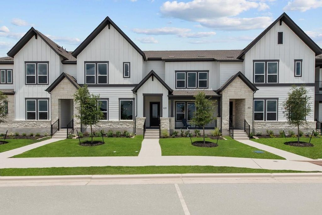 531 Emory Crossing BLVD, Hutto, TX 78634