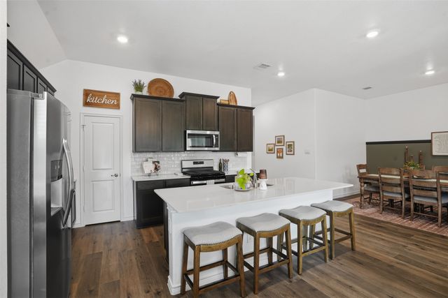 10408 Autumn Leaves Lane, Aubrey, TX 76227