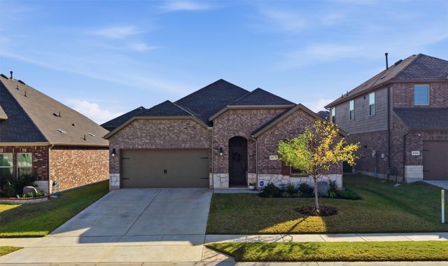 10408 Autumn Leaves Lane, Aubrey, TX 76227