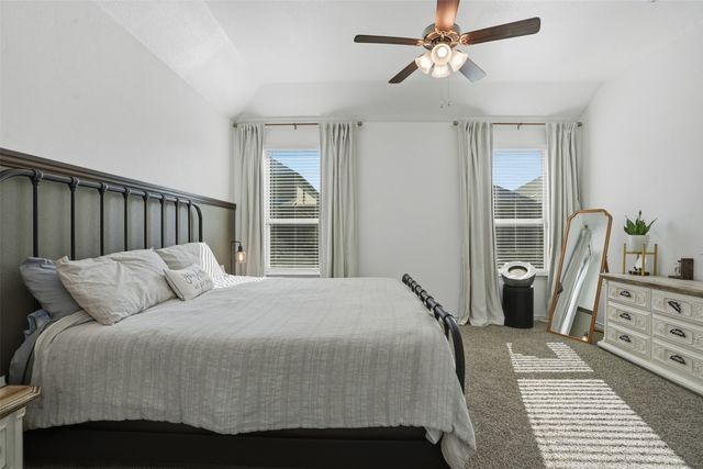 10408 Autumn Leaves Lane, Aubrey, TX 76227