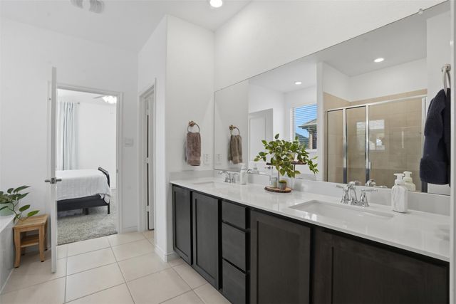 10408 Autumn Leaves Lane, Aubrey, TX 76227