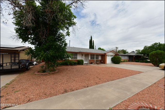 10725 SAIGON Drive, El Paso, TX 79925