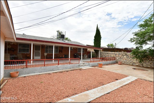 10725 SAIGON Drive, El Paso, TX 79925