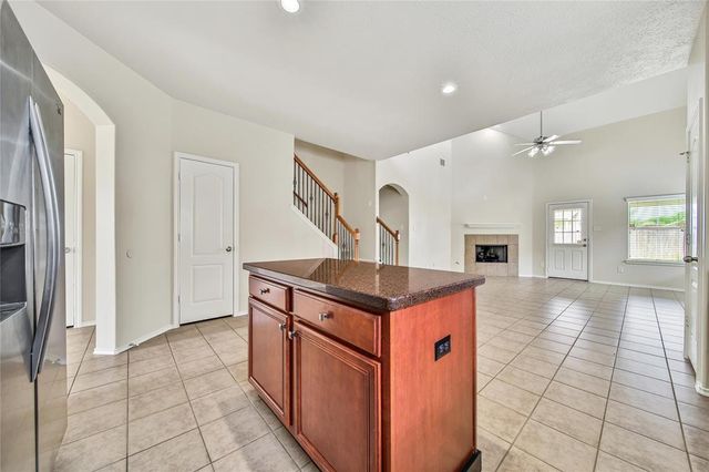 20131 Niagara Falls Drive, Tomball, TX 77375