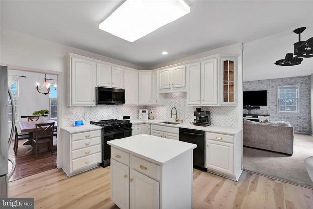 224 BULLRUSH LANDING, Elizabethtown, PA 17022