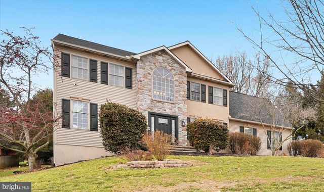 224 BULLRUSH LANDING, Elizabethtown, PA 17022