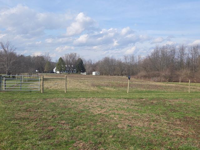 895 Hale Road, Adams Twp, OH 45177