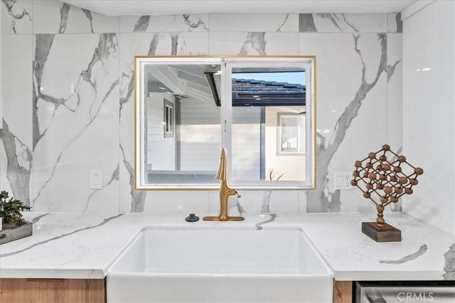 1271 Brittany Cross, North Tustin, CA 92705