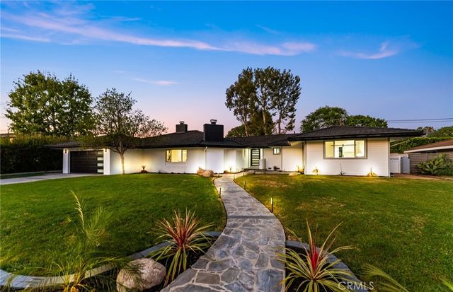 1271 Brittany Cross, North Tustin, CA 92705