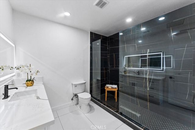 1271 Brittany Cross, North Tustin, CA 92705