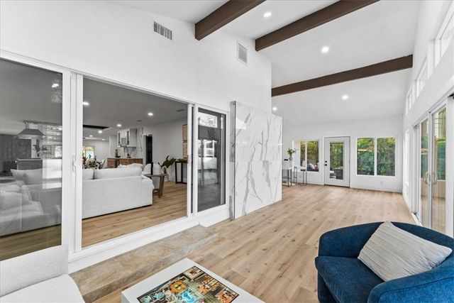 1271 Brittany Cross, North Tustin, CA 92705